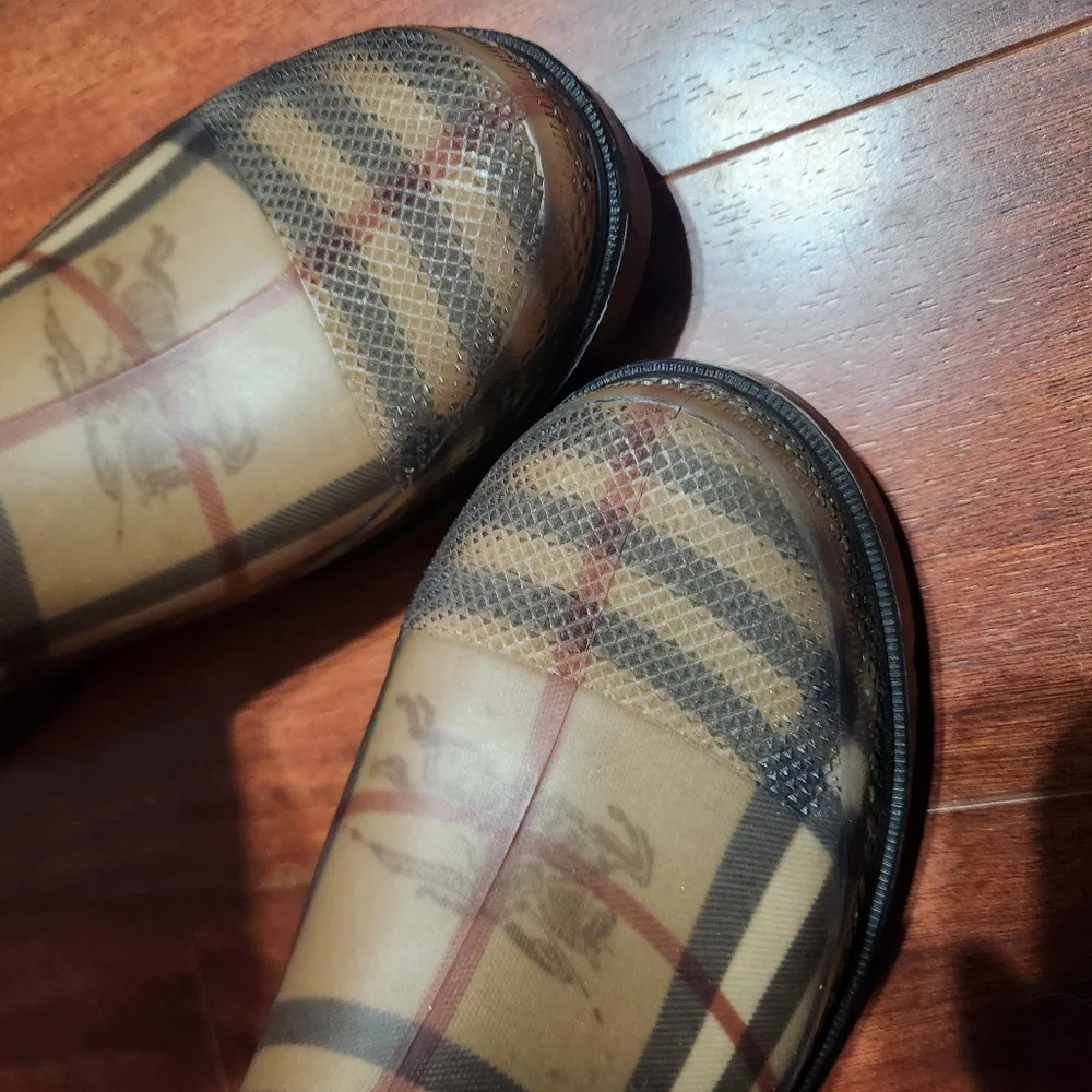 Burberry Nova Check Class Plaid Rain Boots - Picture 5 of 6